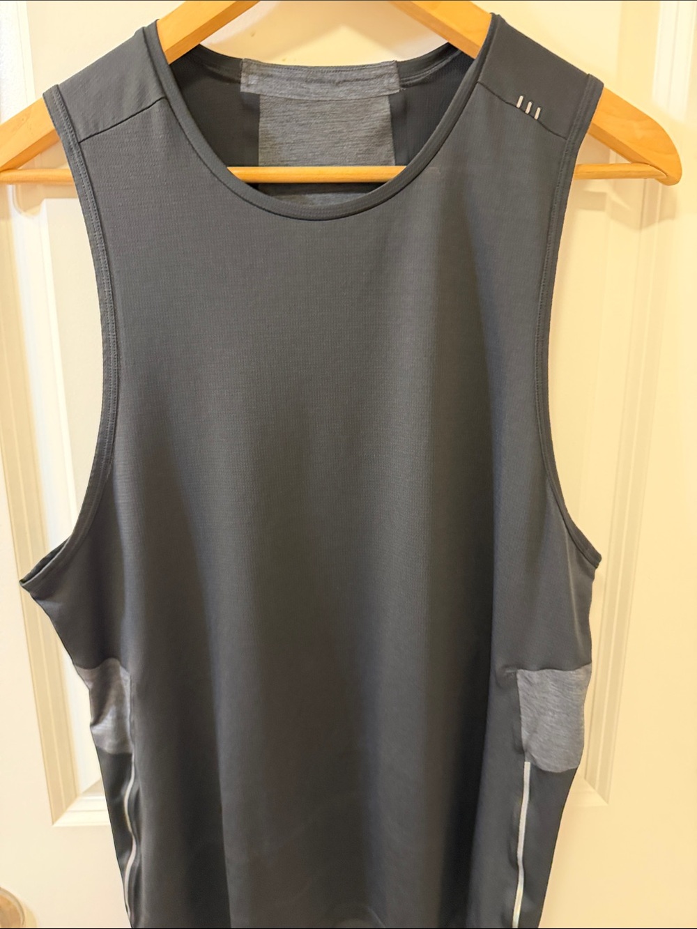 lululemon athletica Men's Performance Tank Top